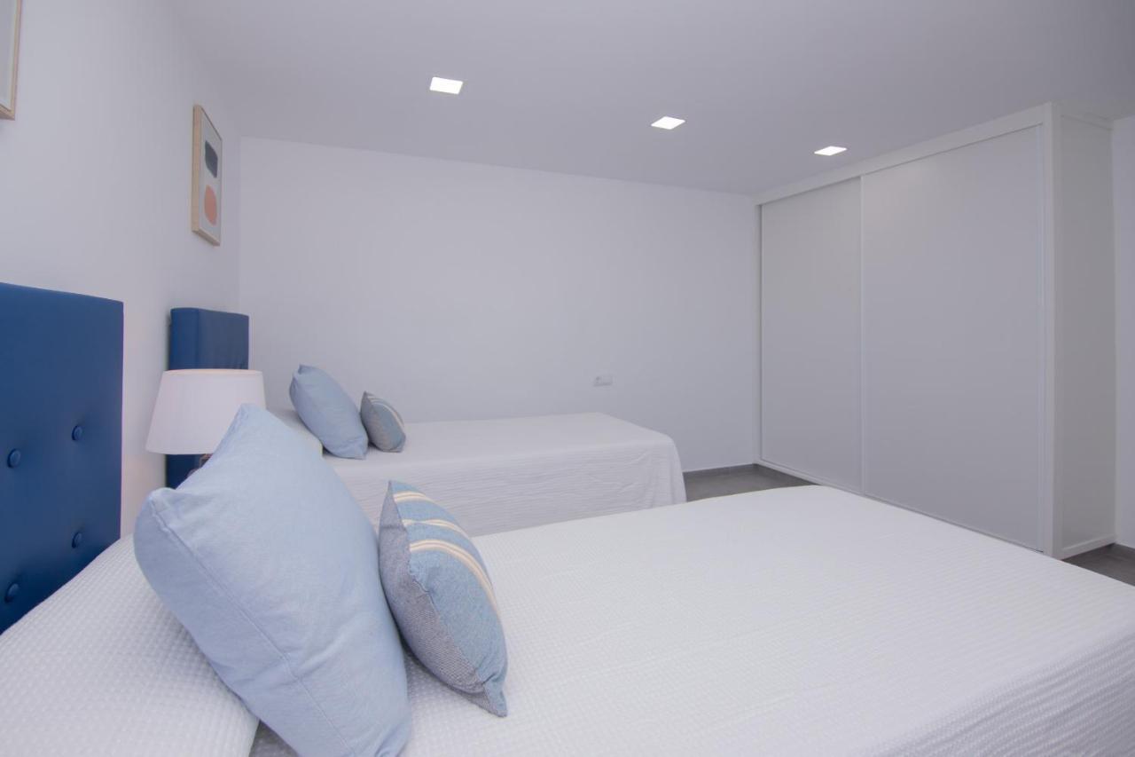 Apartment Holiday 5 Beachfront Corralejo By Holidays Home ภายนอก รูปภาพ