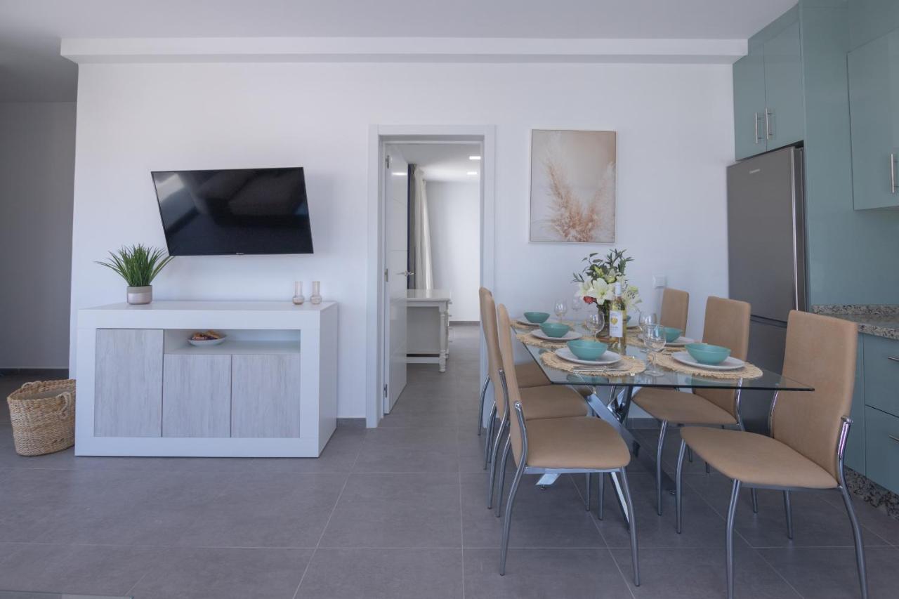 Apartment Holiday 5 Beachfront Corralejo By Holidays Home ภายนอก รูปภาพ